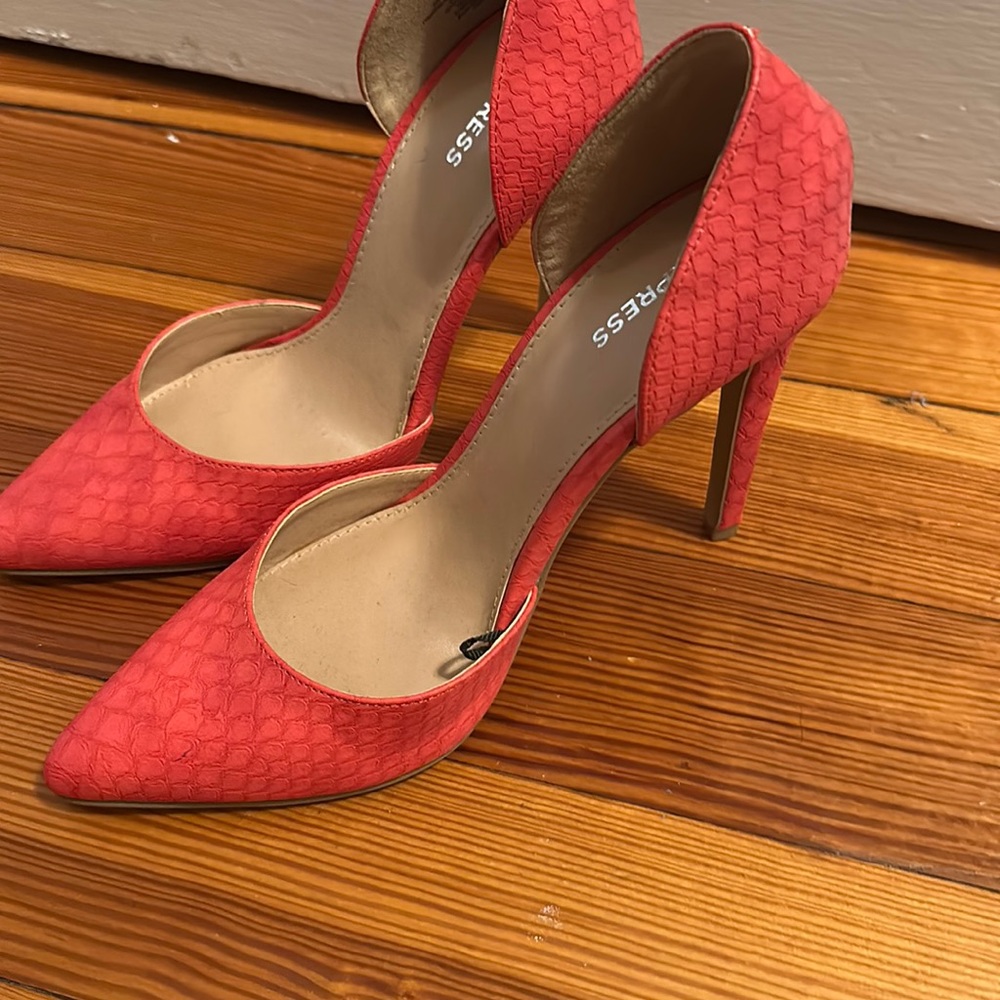 Red suede like alligator print she